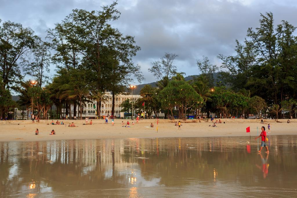 Patong Marina Hotel By Lofty Exterior foto