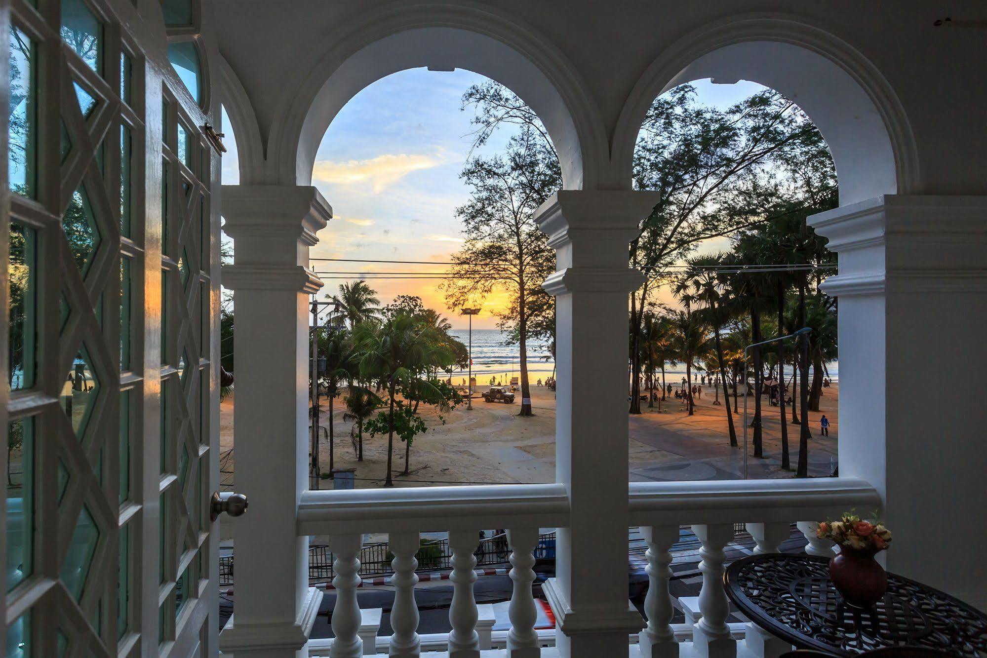 Patong Marina Hotel By Lofty Exterior foto